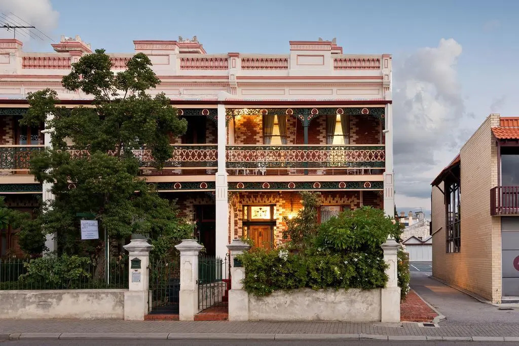 Annie's Victorian Terrace Accommodation Fremantle