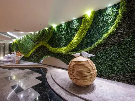 Crystal Hotel· Panjinwenlv International City