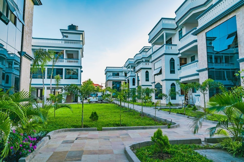 Luxurious 3-bedroom Villa With Ocean Views in Diani Beach