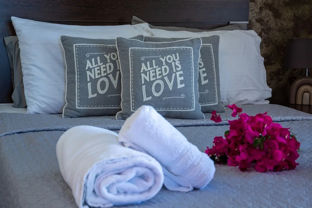 MarGio Skiathos Apartments