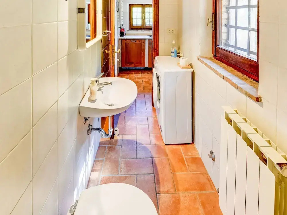 Tuscan Hideaway with Pool