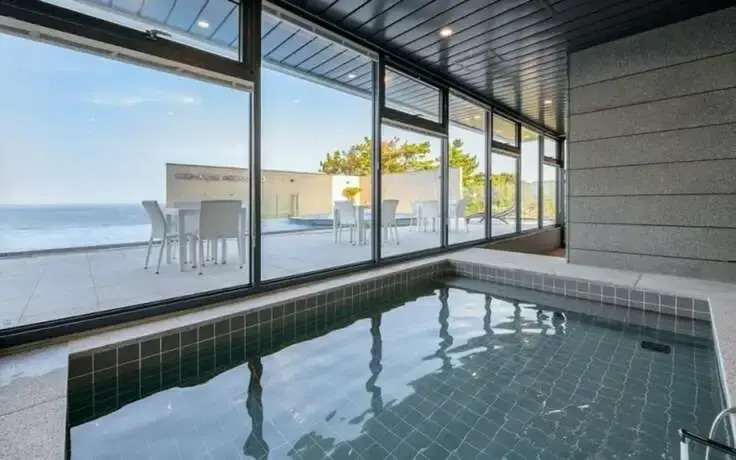 Pohang Red House Ocean Hills Pool Villa