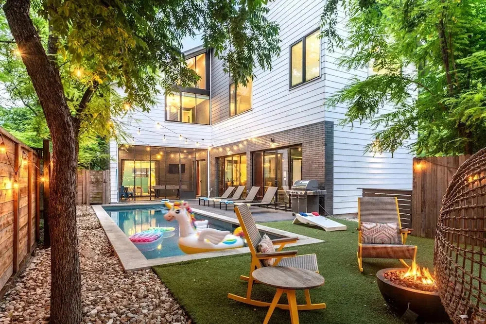 Luxury Group Retreat Near Rainey - Pool, Fire Pit