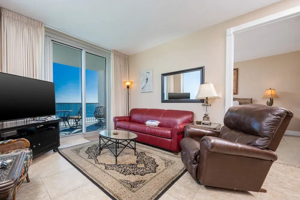 Island Tower 601 3 Bedroom Condo