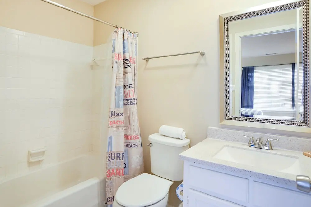 South Forest Beach 3BR w/ Pool & Tennis All-suite Bedrooms Condo