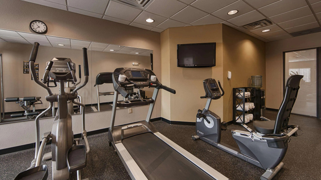 Best Western Inn & Suites - Lake Charles