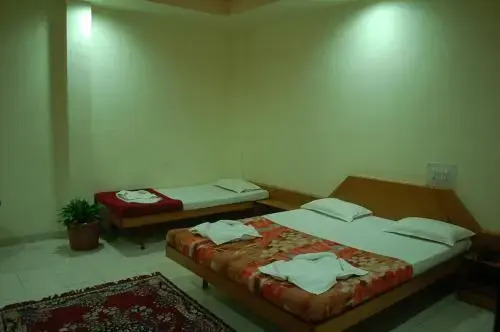 Le Pearl Girija Resorts
