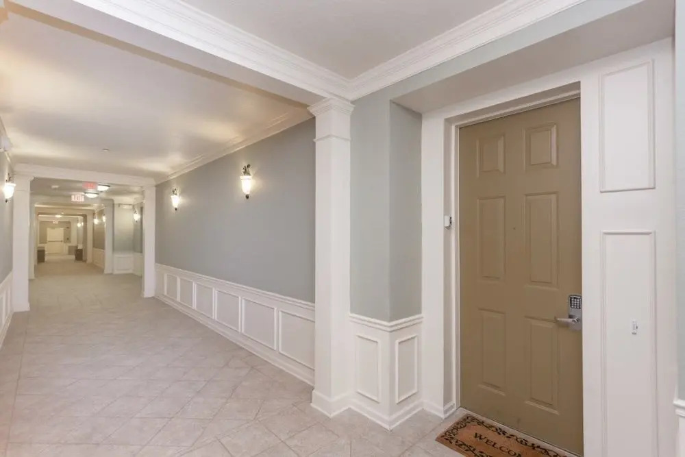 3 Bed 2 Bath Premium Lakeview l 1006