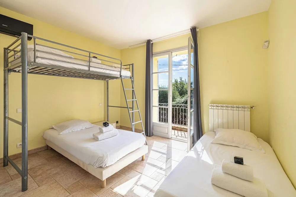 A/C House 4br/10p With Pool - 40 min From Cannes