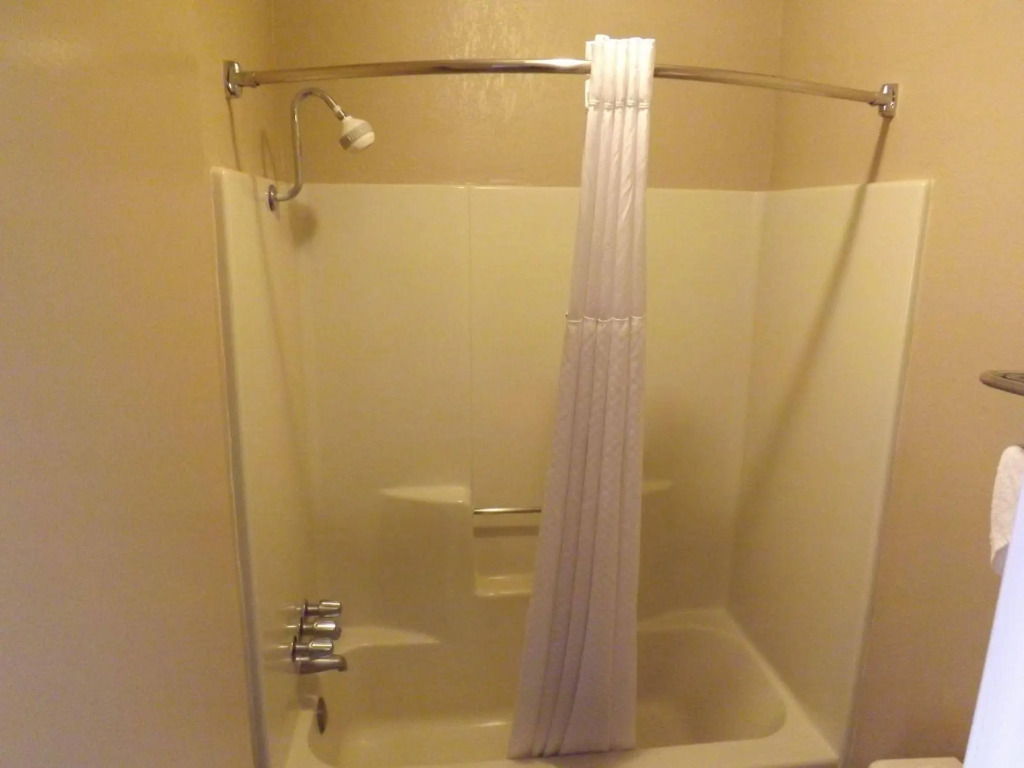 Executive Inn
