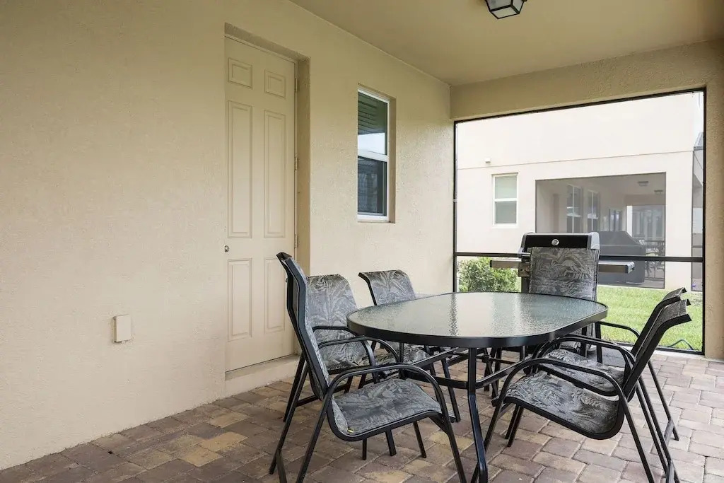 Executive  8 bed Pool & Spa Home Close To Disney, Davenport, US