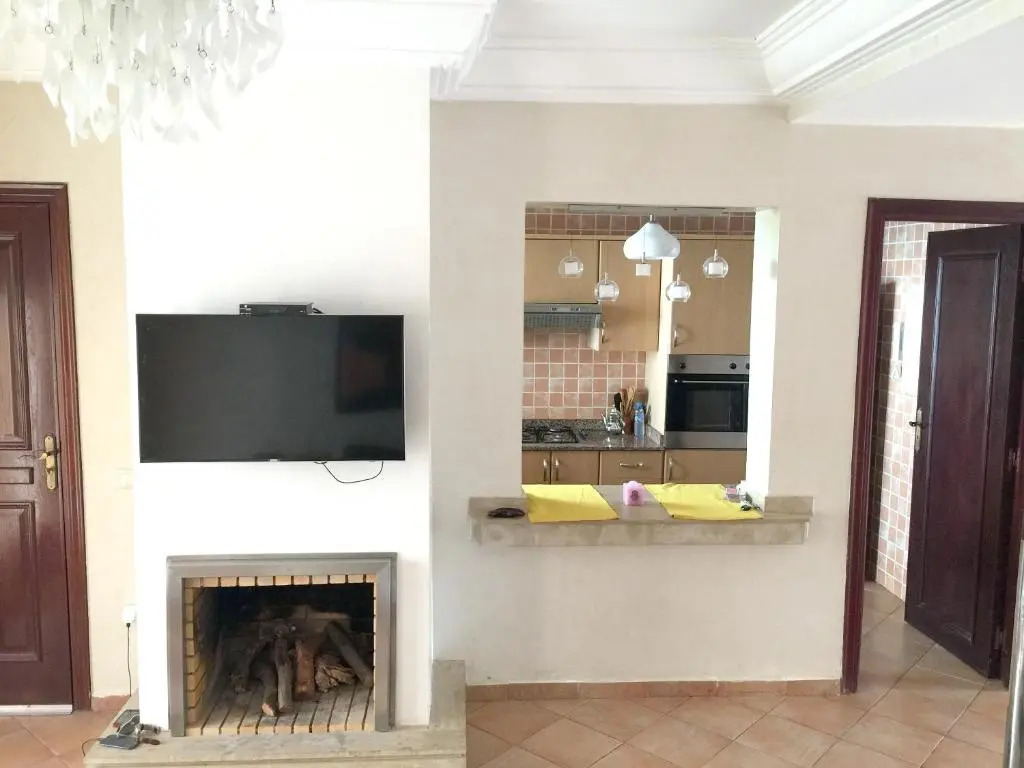 Elegant villa in Dar Bouazza with year-round private pool
