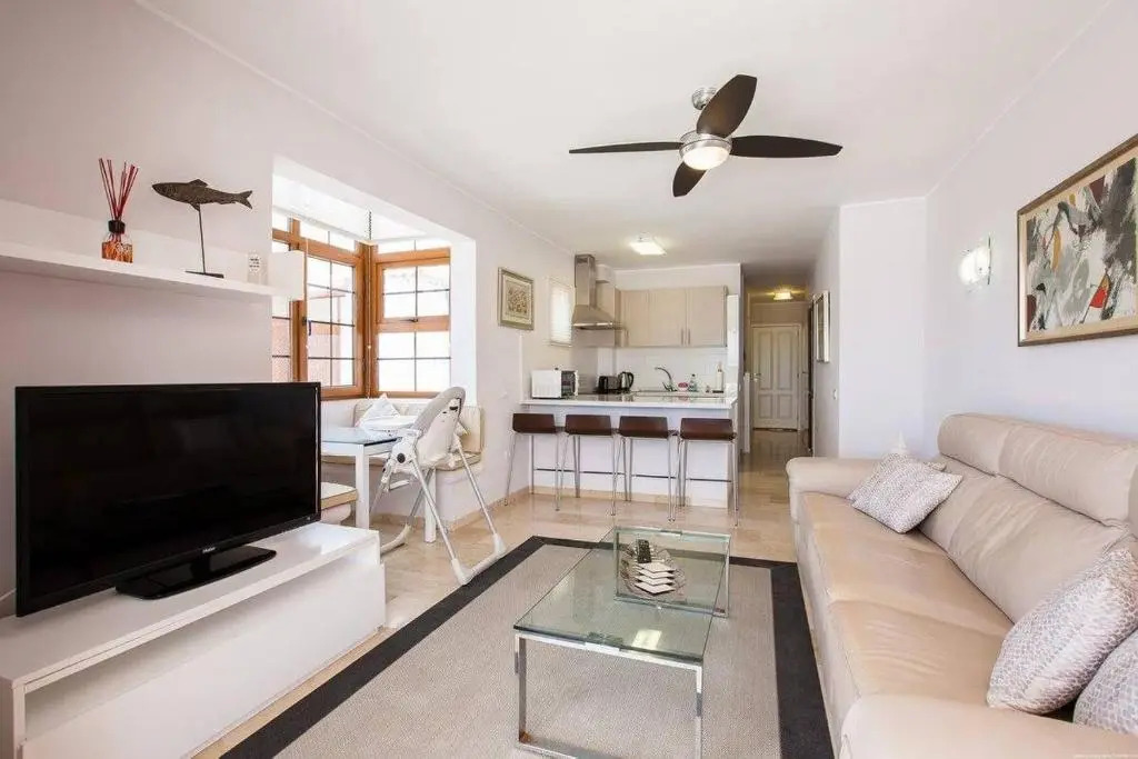 2 Bedroom apartment for 4 people in Tenerife