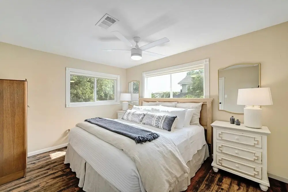 Luxurious Retreat on Lake Lbj: Pool, Hot Tub, Dock