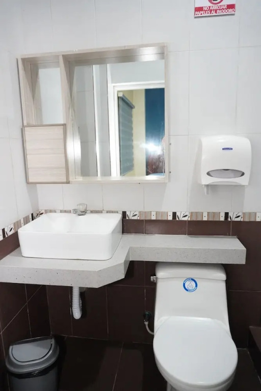 Hotel SMIR, Huaquillas
