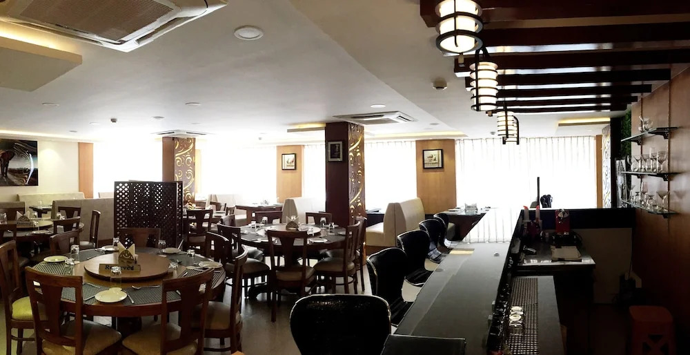 Fabhotel Prestige