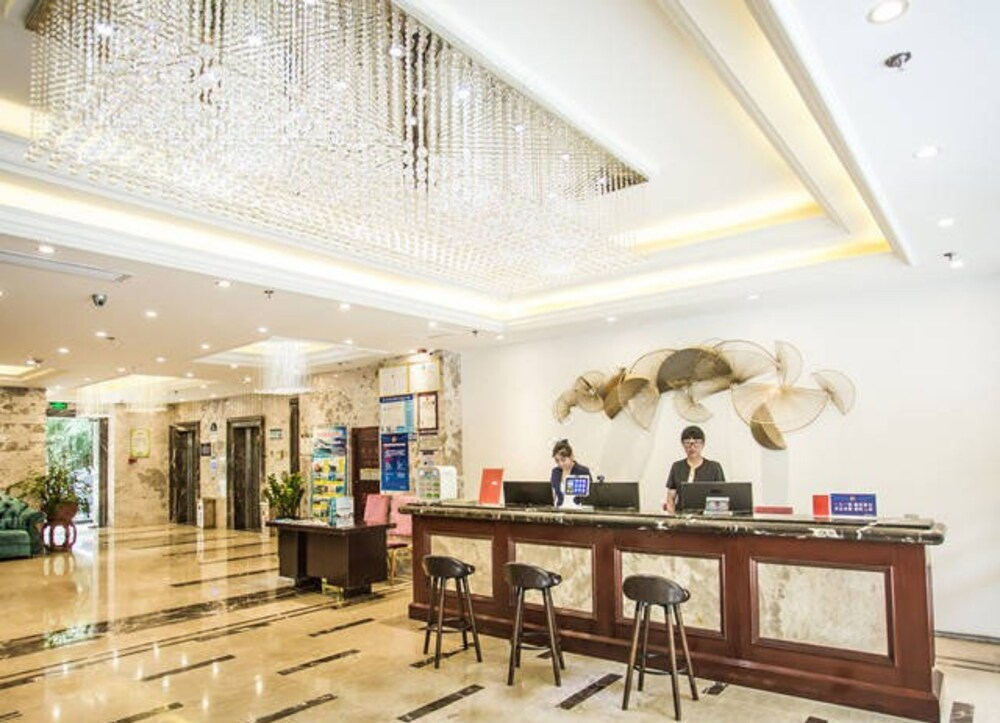 Aode Hotel
