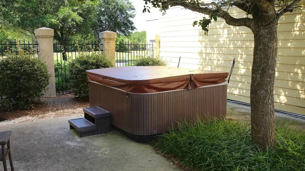 The Charleston - 3 Br Home
