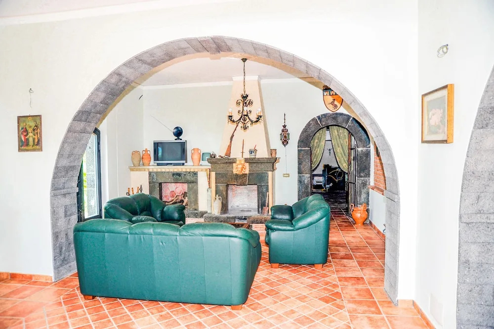 La Casa Rosa