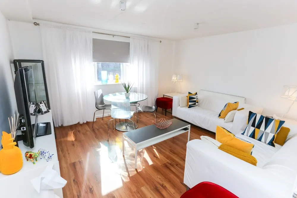 Riverside Luxury Apartment