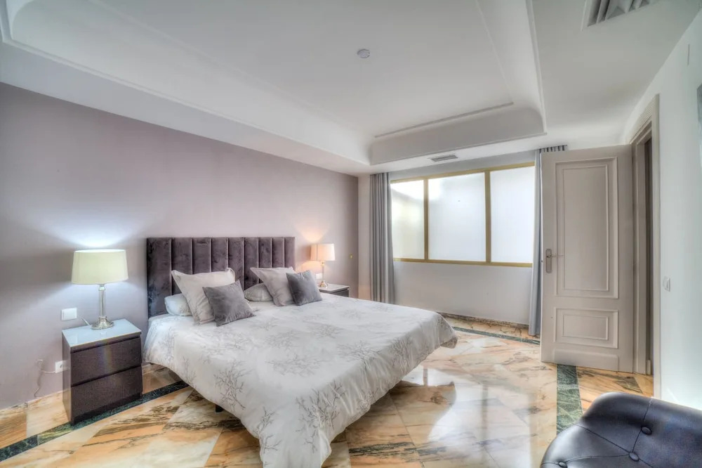 Banus Beach Apartments