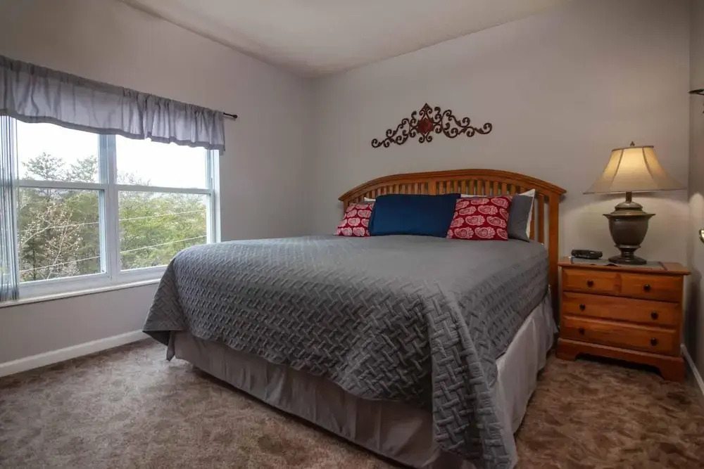 Whispering Pines 634