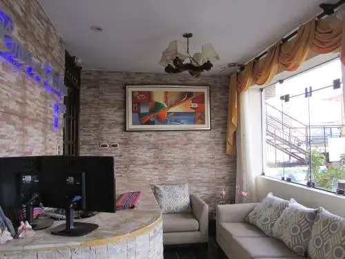 Brisas de la Bahia Hotel
