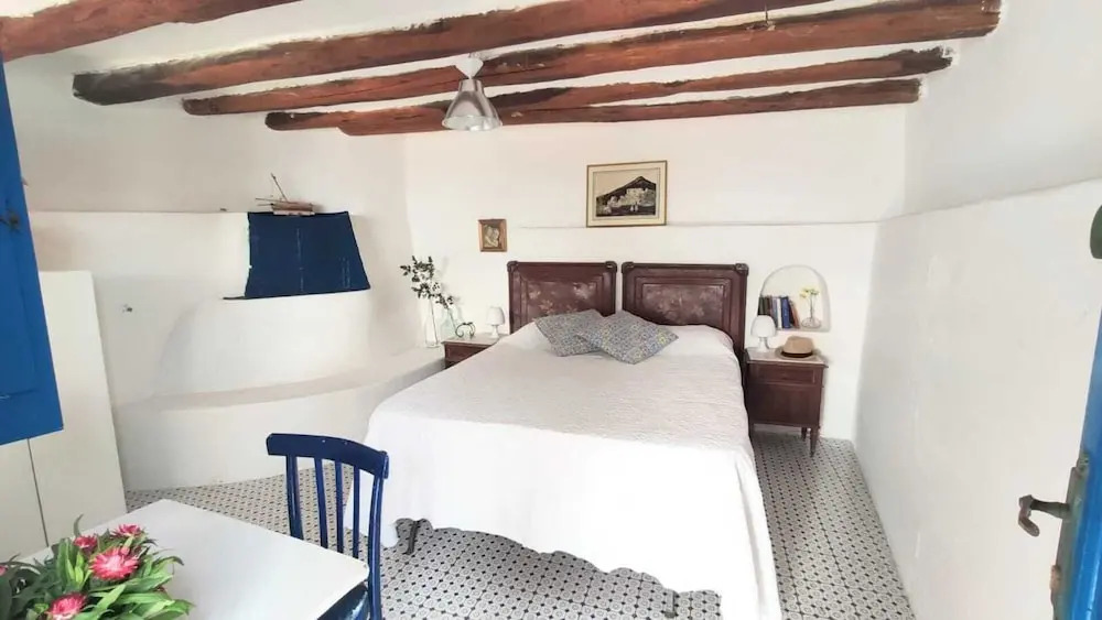Tipica Casa Eoliana con due Camere d Letto