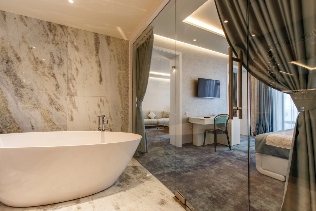 Hotel Opera Mamaia