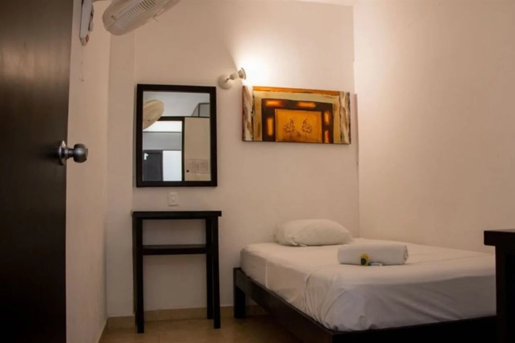 Hostal Gayser