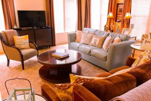 1367 Laurel Grove Home