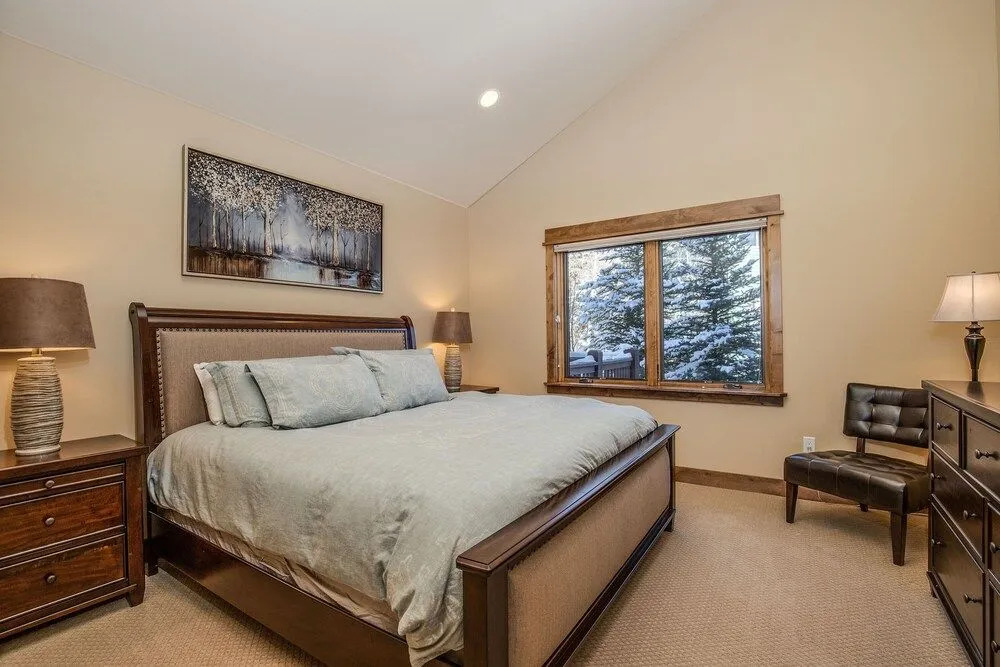 The Sanctuary Getaway - 192 3 Bedroom Home by RedAwning