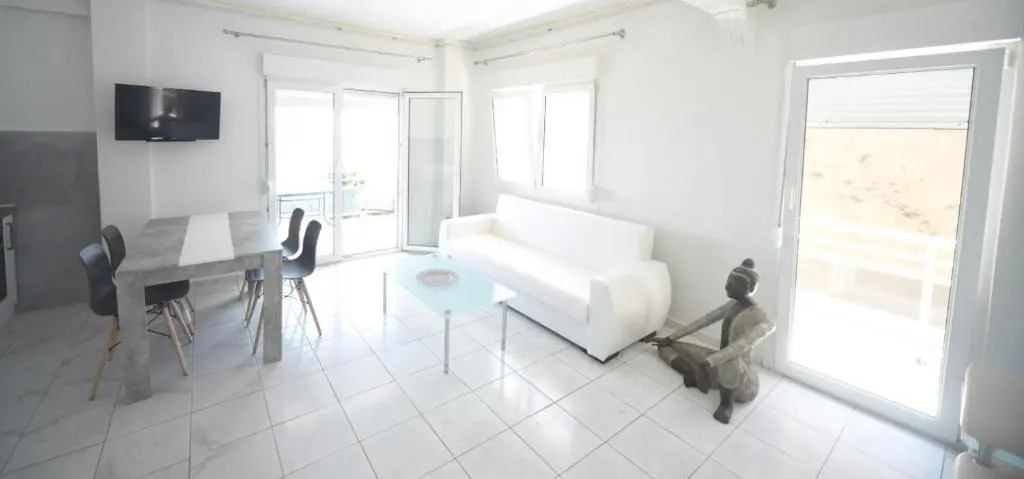 Oceanview 1