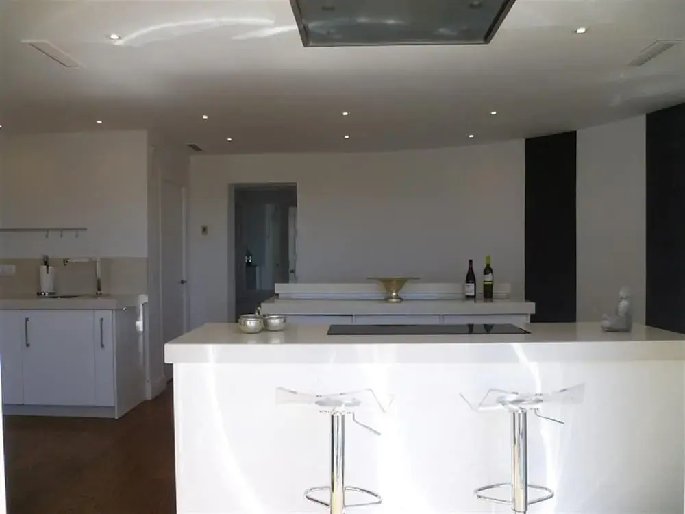 Great Beach Side Villa – Semi Heated Pool
