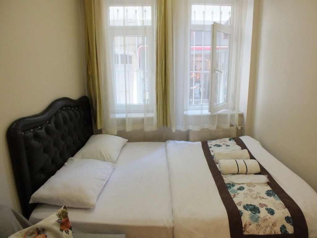 Taksim 9 Suites Apartments