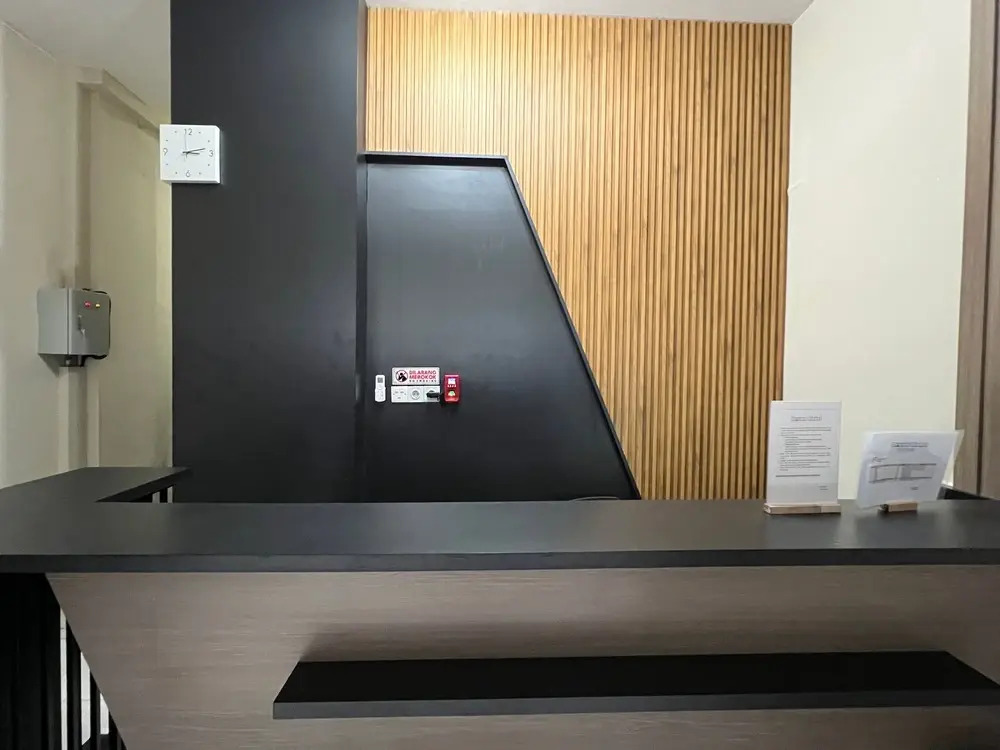 Brenn Hotel Semarang Mitra Reddoorz
