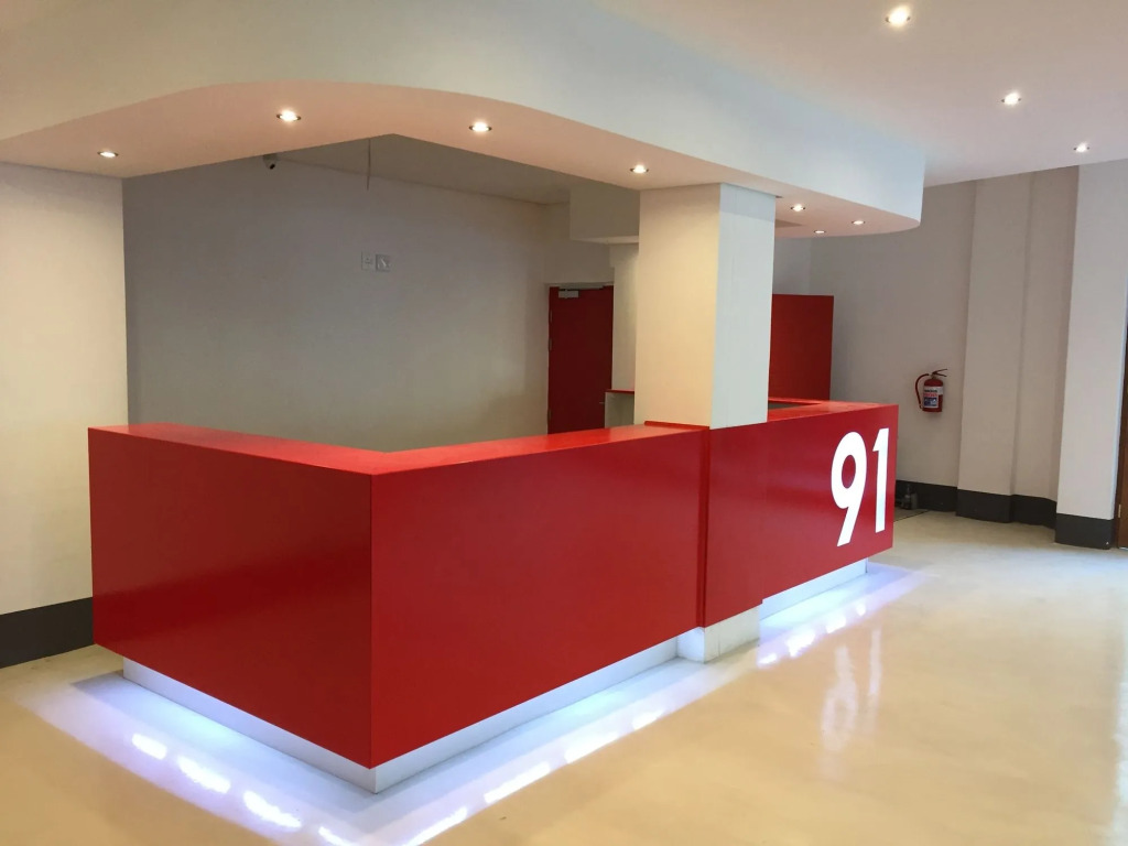 91 Loop Boutique Hostel