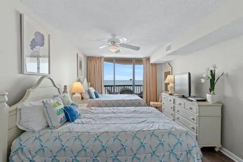 Ocean Bay Club 807 - Naturally beautiful unit with a recliner and indoor pool