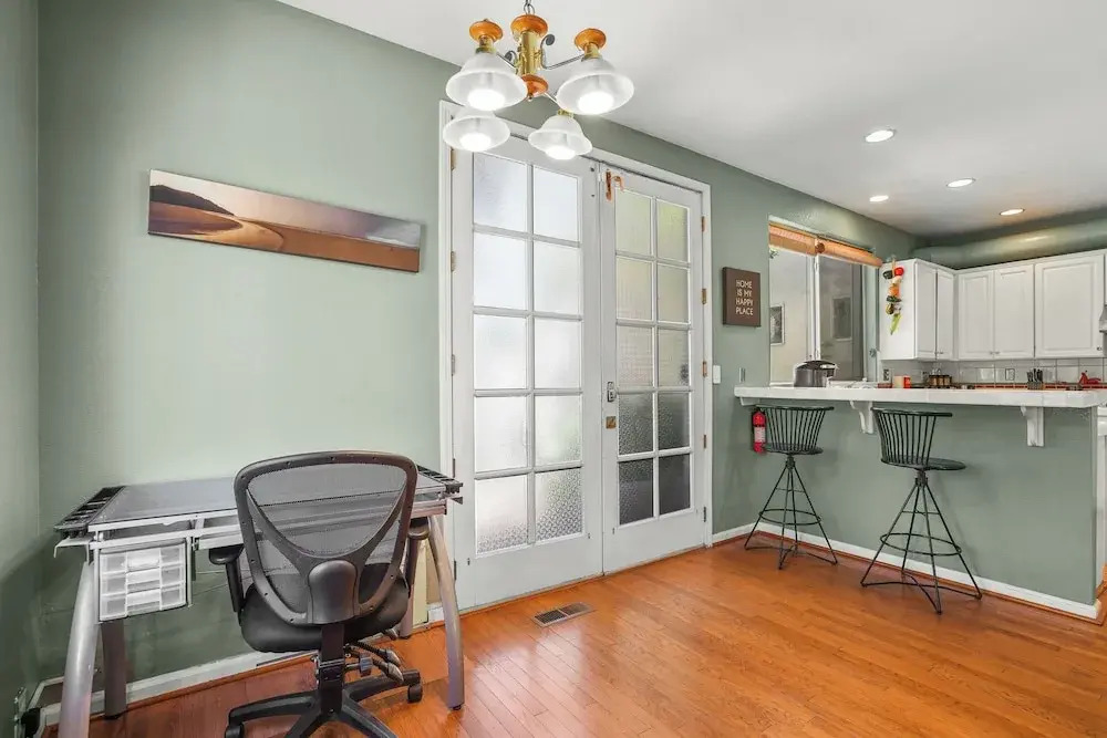 Beautiful 2BR in Silver Terrace