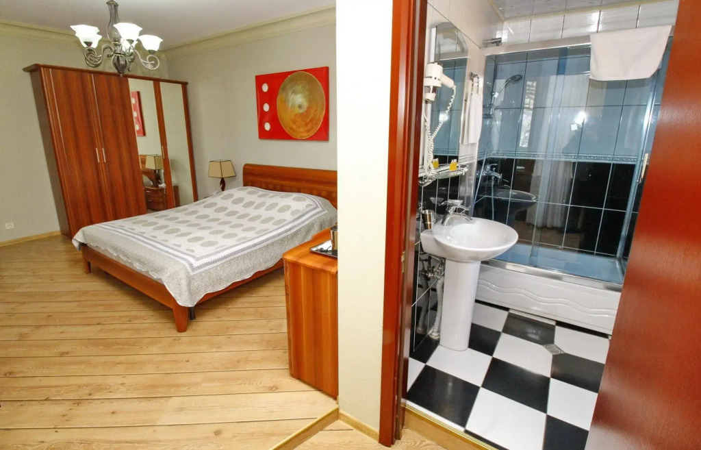 Penthouse Hotel