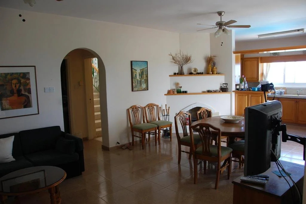 Villa Chrysanthia