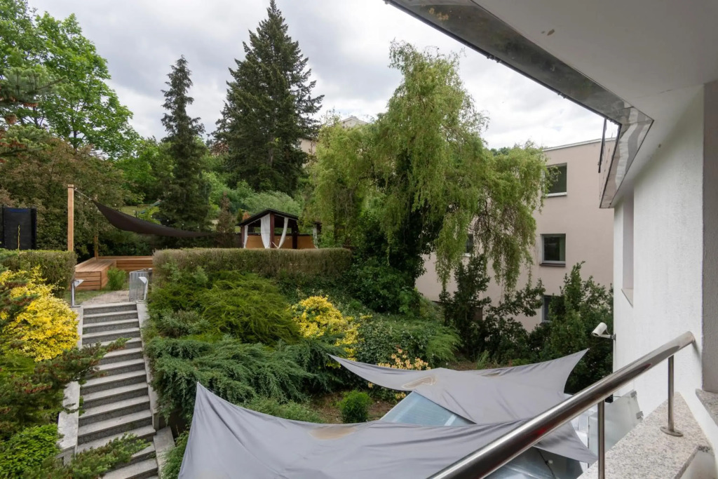 Wagner Stays - Miami Lovely romantic Garden apartment with whirlpool