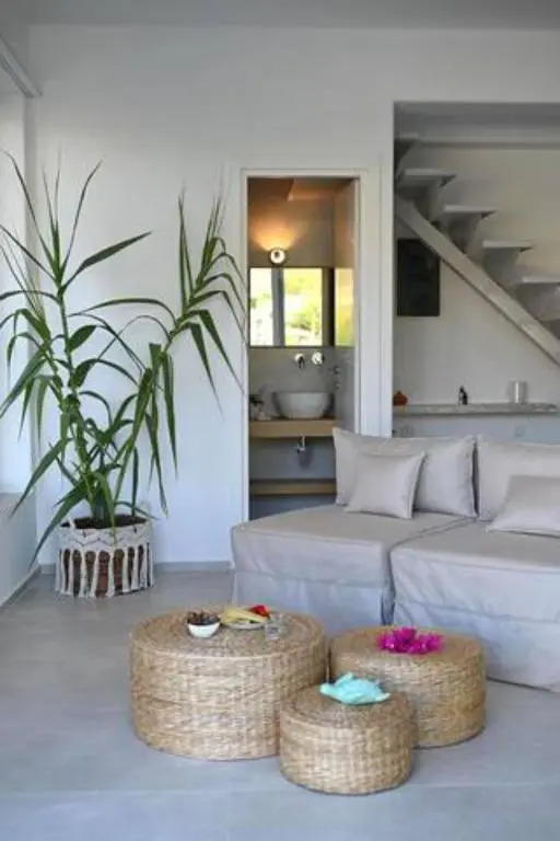 Annassa Suites