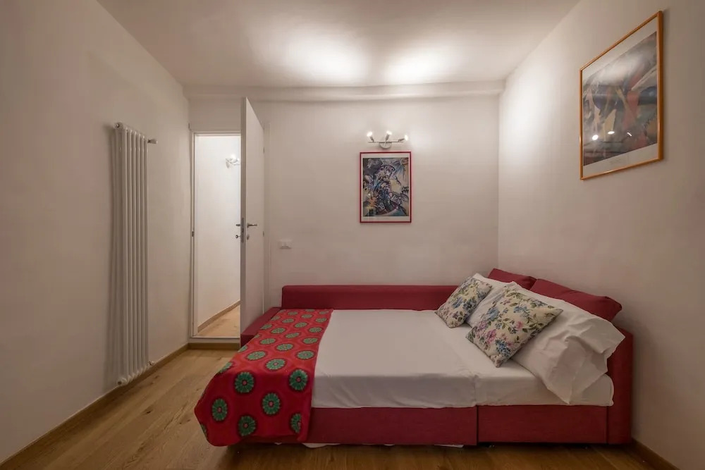 Ariento Apartments By MMega