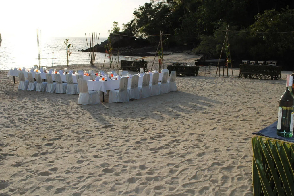Am Samui Resort Taling Ngam