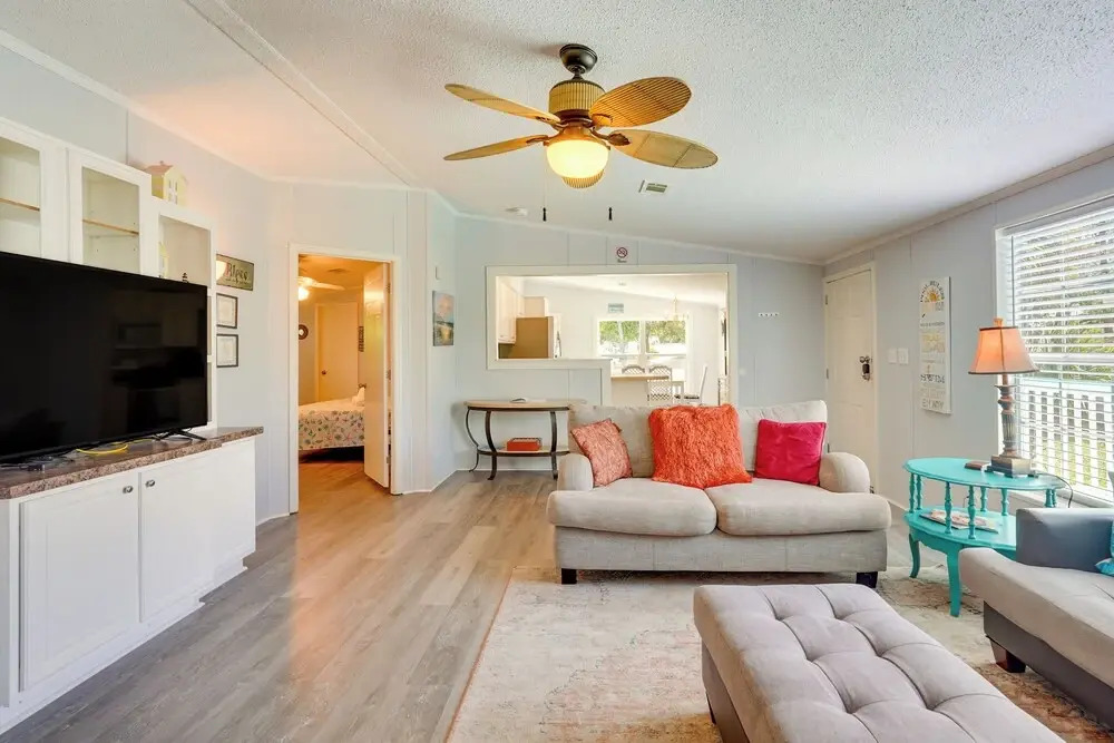 2 Blocks to Beach! Family-friendly Home in PCB