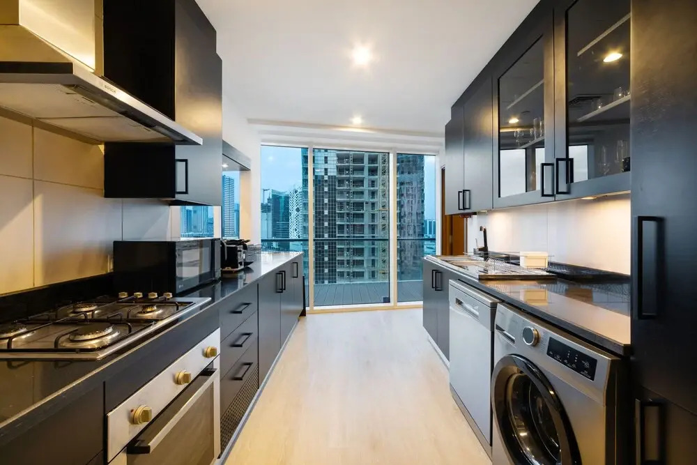 Maison Privee - Spectacular Duplex Apt w/ Canal views