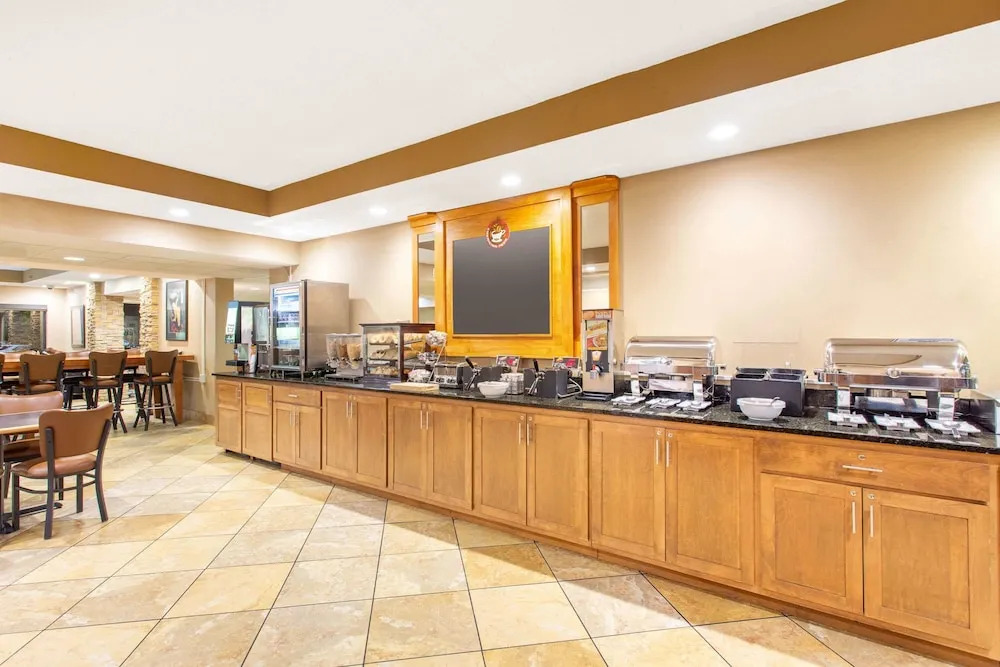 Hampton Inn West Towne Mall