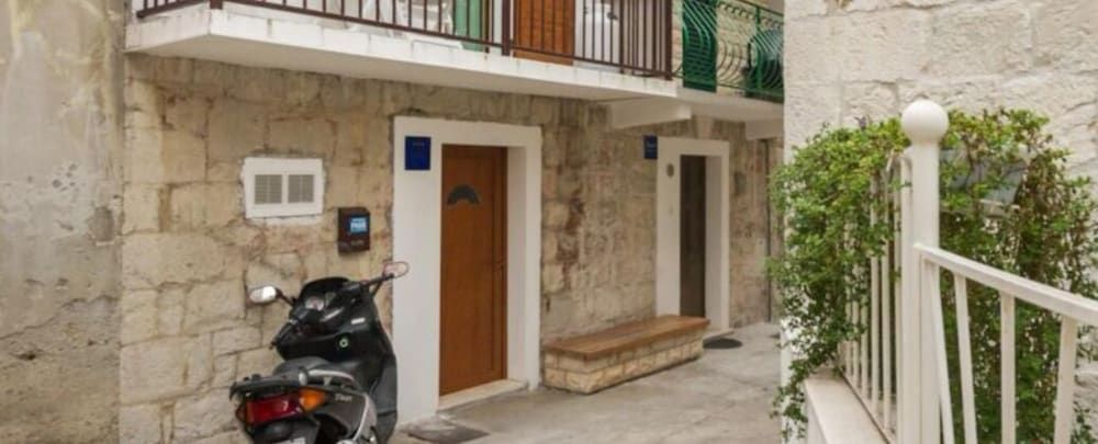 Rooms Pama