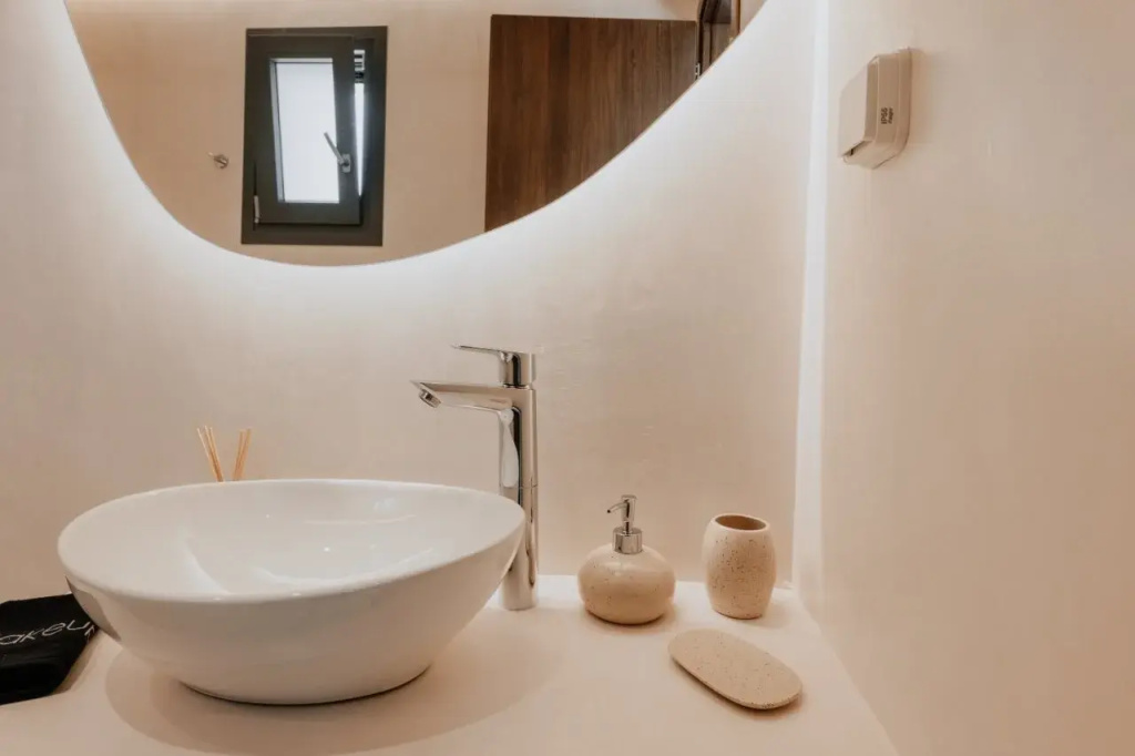 ONYM Curated Villas